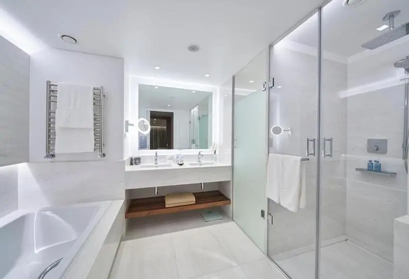 メゾネットスイート, Les Suites At The Cliff Bay   Portobay