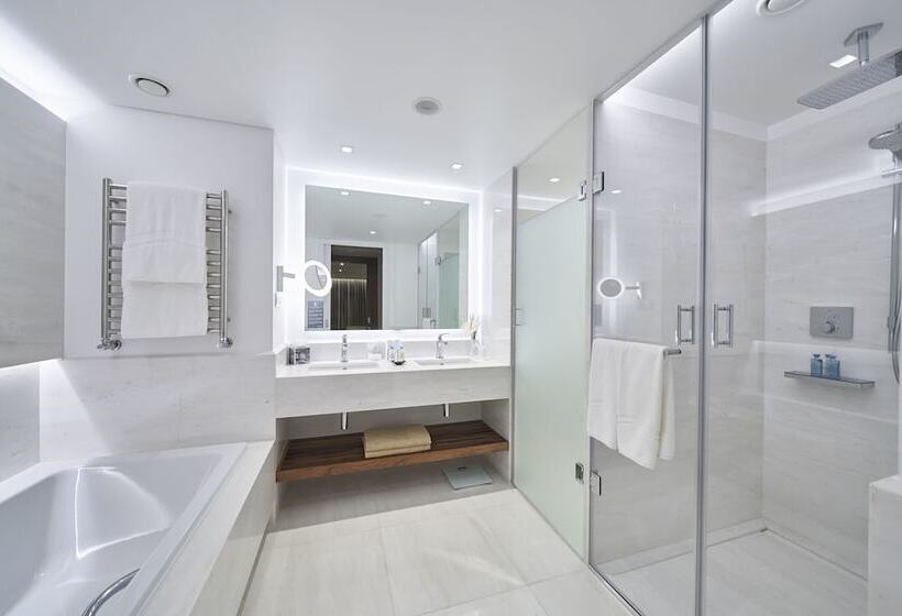 جناح دوبلكس, Les Suites At The Cliff Bay   Portobay