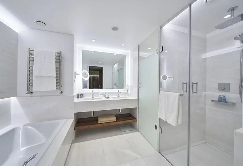 メゾネットスイート, Les Suites At The Cliff Bay   Portobay