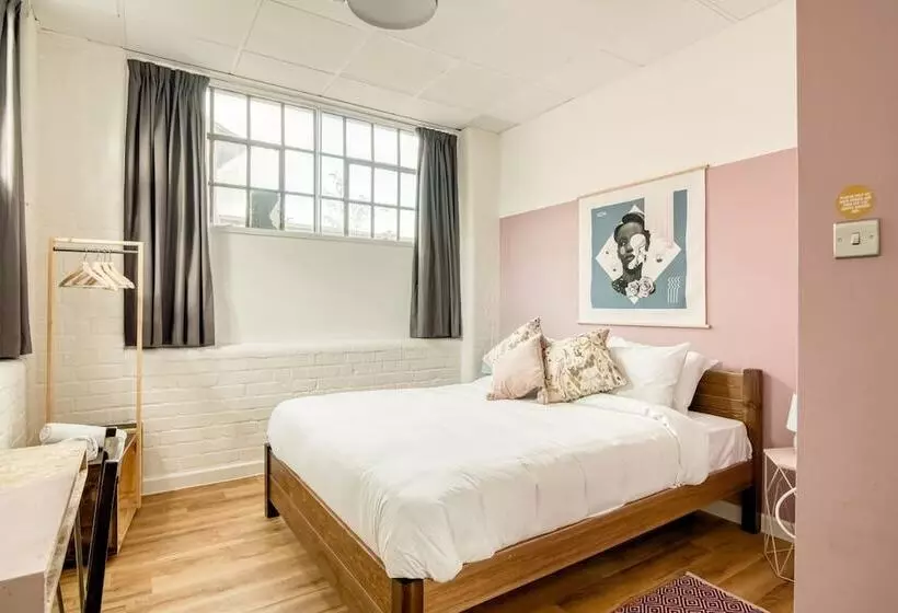 スタンダードルーム, Ph Hostel Birmingham
