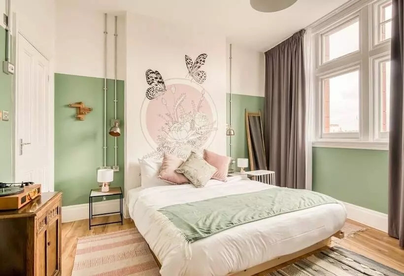スタンダードルーム, Ph Hostel Birmingham