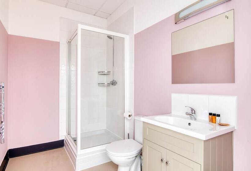 基本间, Ph Hostel Birmingham