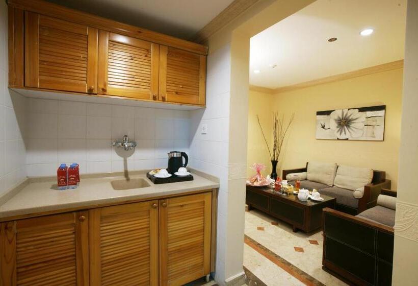 オーシャンビュージュニアスイート, Al Azhar Hotel Jeddah