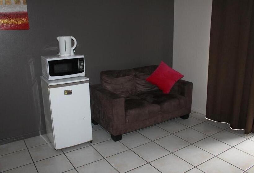 Quarto Estandar Banheiro Compartilhado, Bohemia Resort Cairns