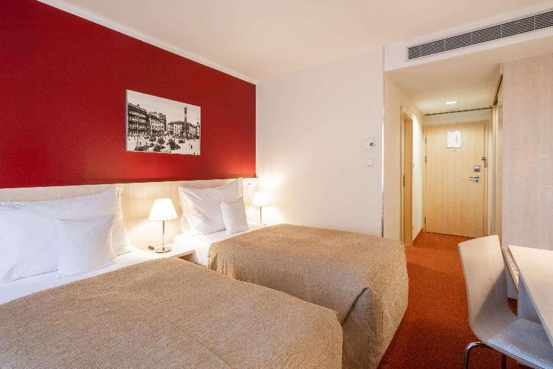 جناح, Candlewood Suites Lax Hawthorne, An Ihg