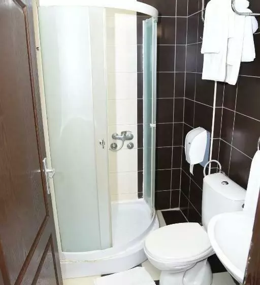 اتاق استاندارد یک نفره, Duod
