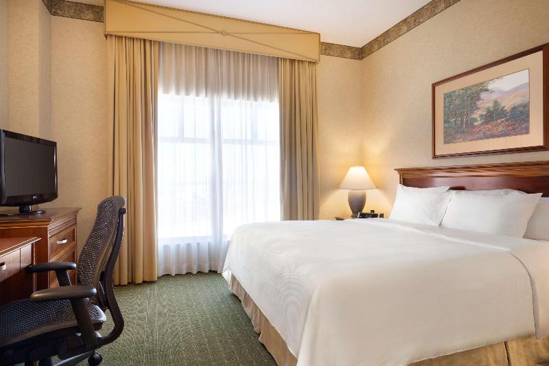 高级套房, Embassy Suites Lincoln