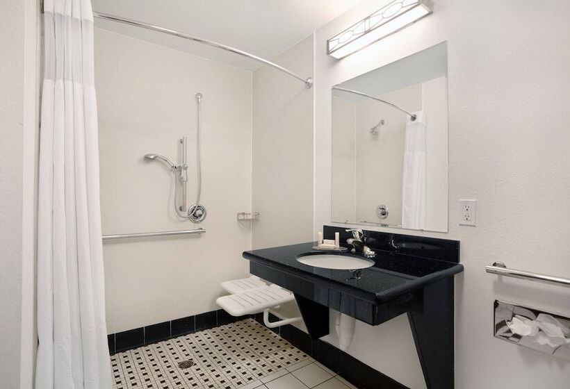 غرفه قياسيه سريرين مزدوجين, Fairfield Inn And Suites By Marriott Saint Augustine I 95