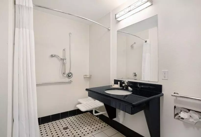 ２ダブルベッドのスタンダードルーム, Fairfield Inn And Suites By Marriott Saint Augustine I 95