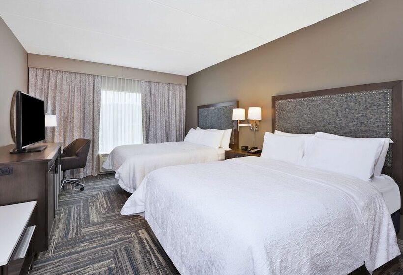 スタンダードスタジオ, Hampton Inn & Suites Wells Ogunquit