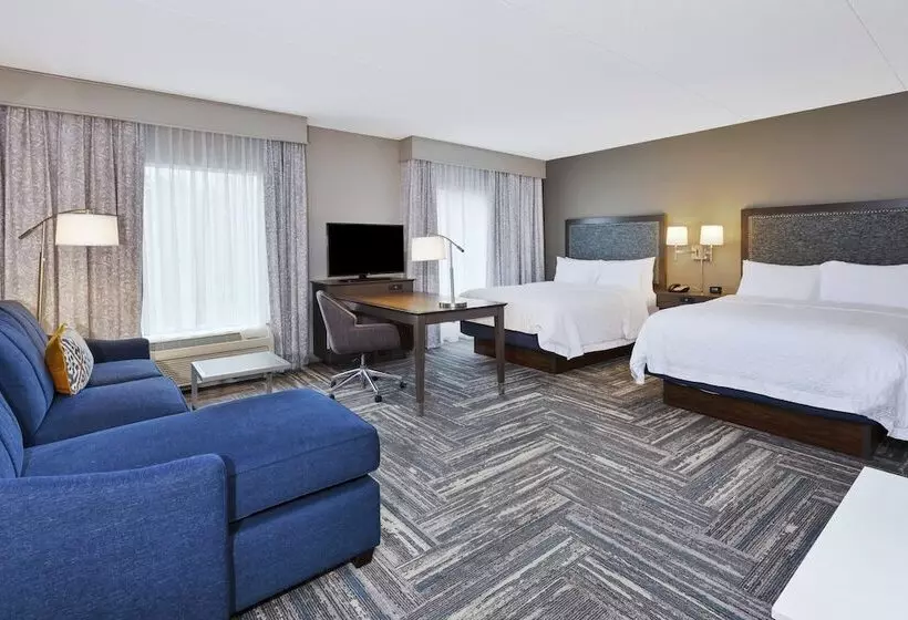 スタンダードスタジオ, Hampton Inn & Suites Wells Ogunquit