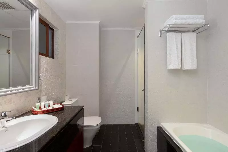スタンダードスタジオ, Hampton Inn & Suites San Antonioairport