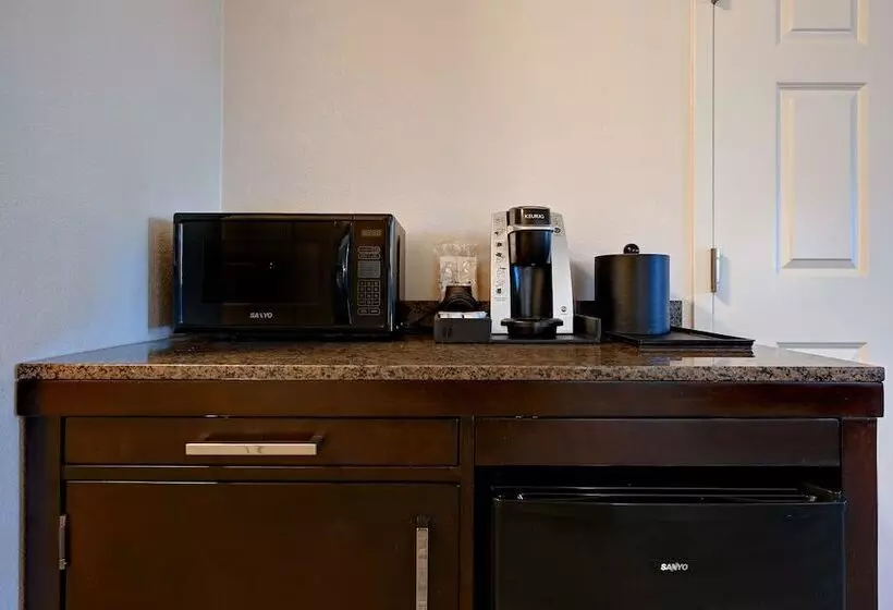 Standard-huone, Hilton Garden Inn San Bernardino