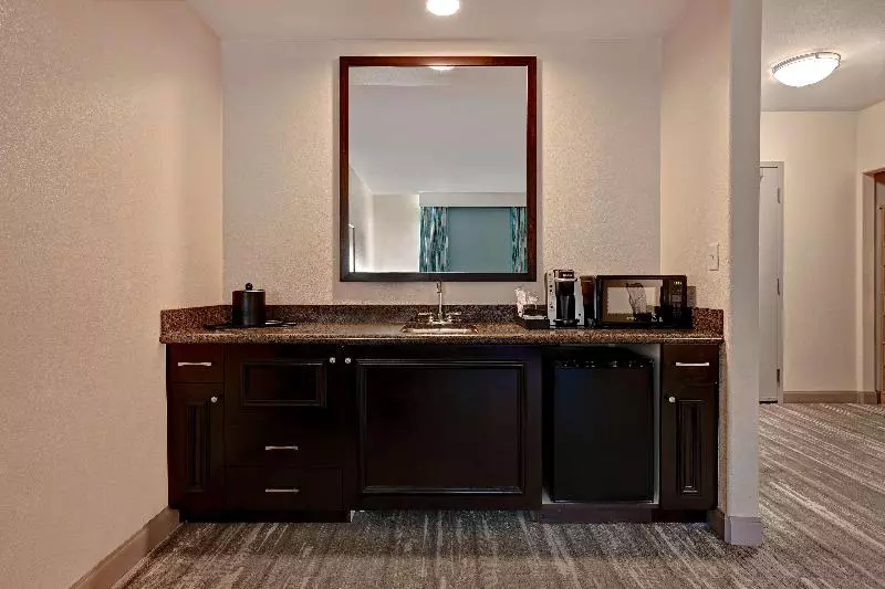 Sviitti King-vuode, Hilton Garden Inn San Bernardino