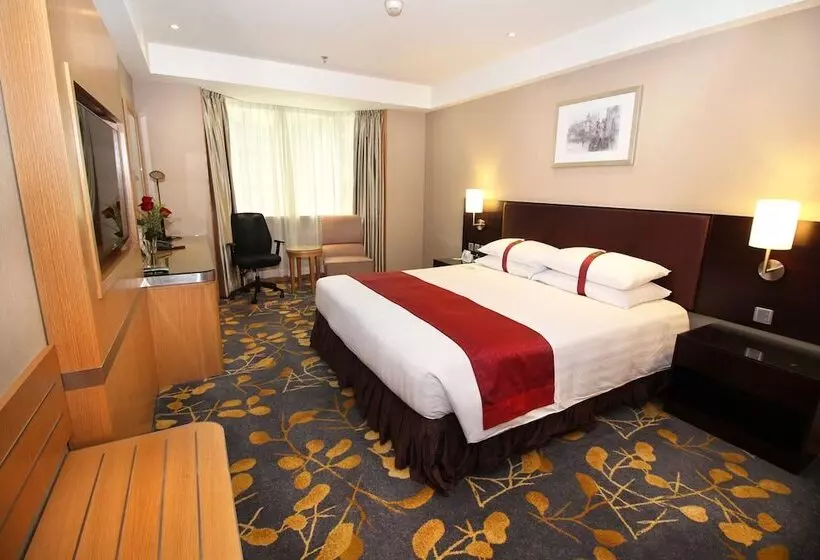 Superior Room, Holiday Inn Macau, An Ihg