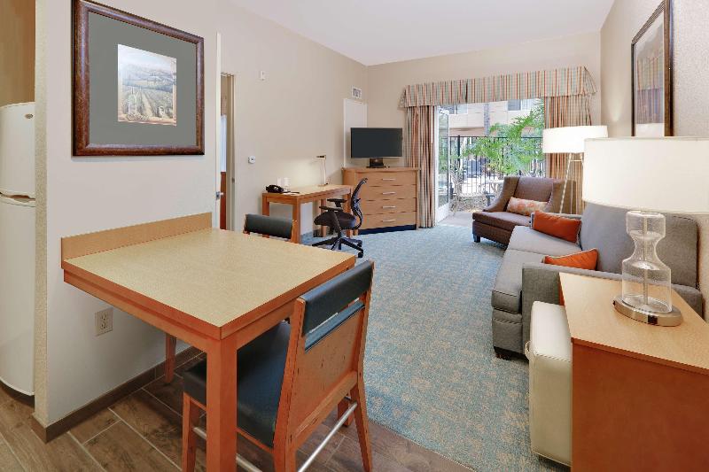 Suite Pat King, Homewood Suites By Hilton San Diego Del Mar
