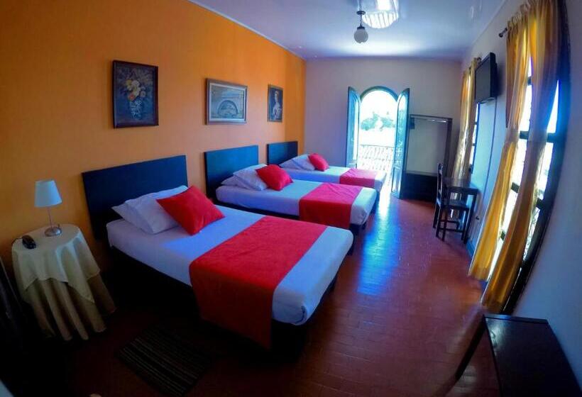 スタンダードトリプルルーム, La Herreria Colonial