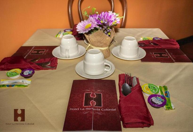 スタンダードシングルルーム, La Herreria Colonial