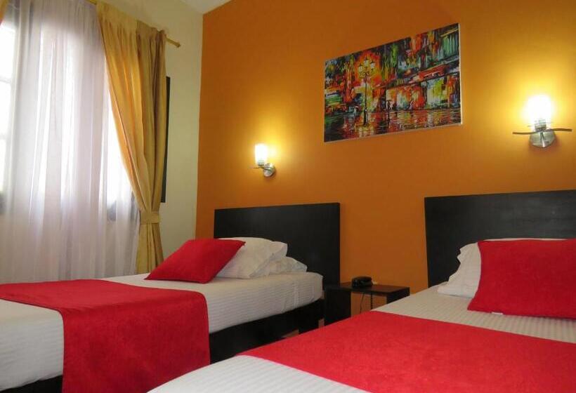 ファミリールーム, La Herreria Colonial