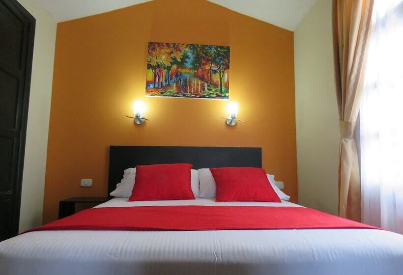 スタンダードルーム, La Herreria Colonial