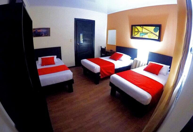 スタンダードトリプルルーム, La Herreria Colonial