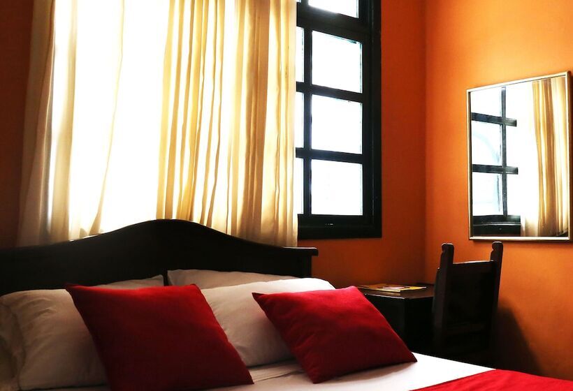 スタンダードシングルルーム, La Herreria Colonial