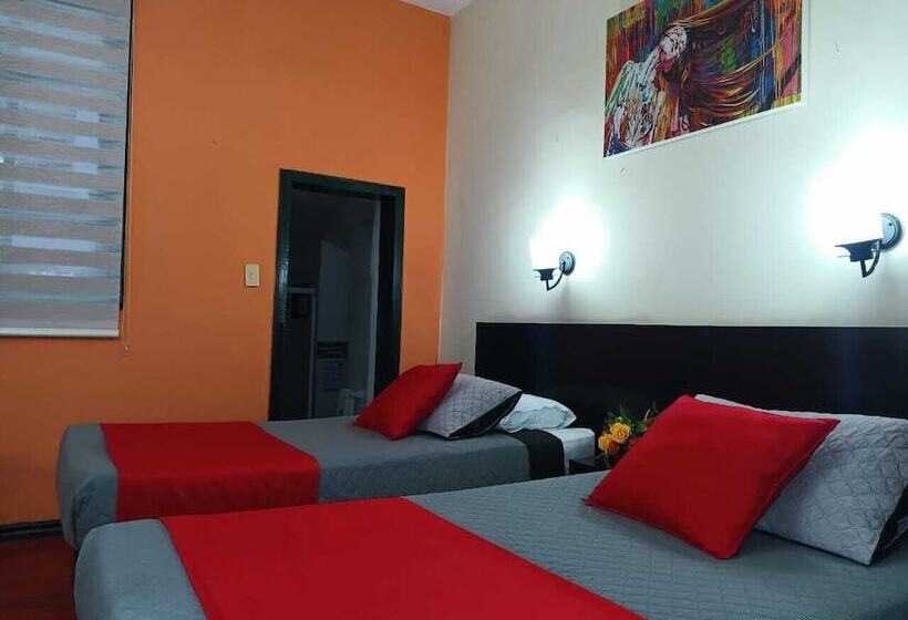 スタンダードルーム, La Herreria Colonial