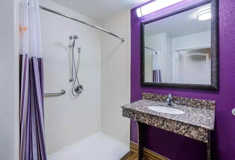 身障者適用スイートルーム, La Quinta By Wyndham Dfw Airport West   Bedford