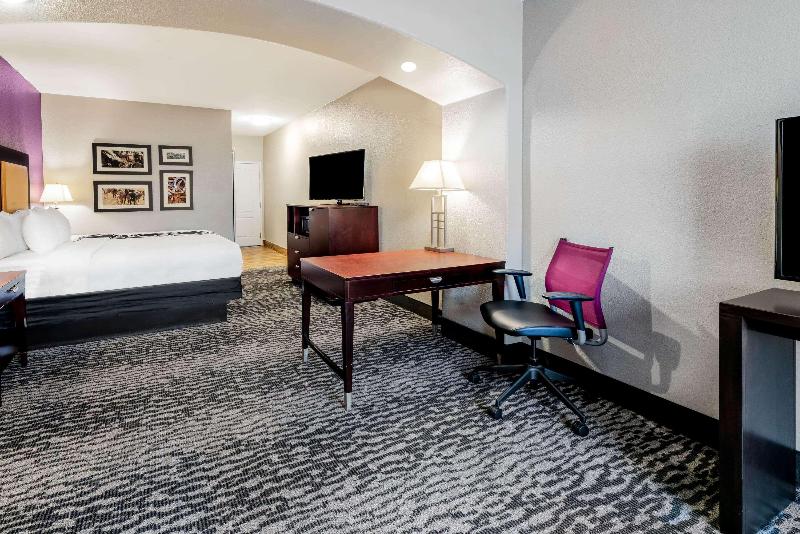 스탠다드 룸 킹사이즈 침대, La Quinta By Wyndham Dfw Airport West   Bedford