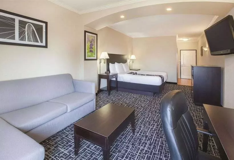 デラックススイート, La Quinta By Wyndham Garland Harbor Point