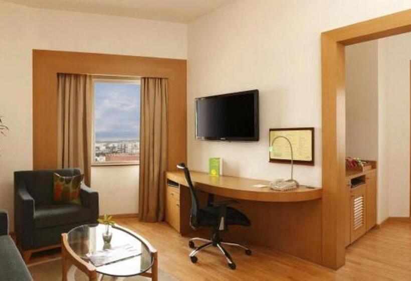 行政套房, Lemon Tree Premier  Hitec City  Hyderabad