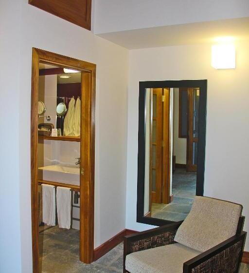 스탠다드 트리플 룸, Rural El Mondalon