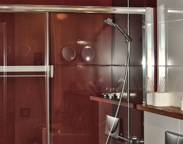 수피리어 룸, Rural El Mondalon