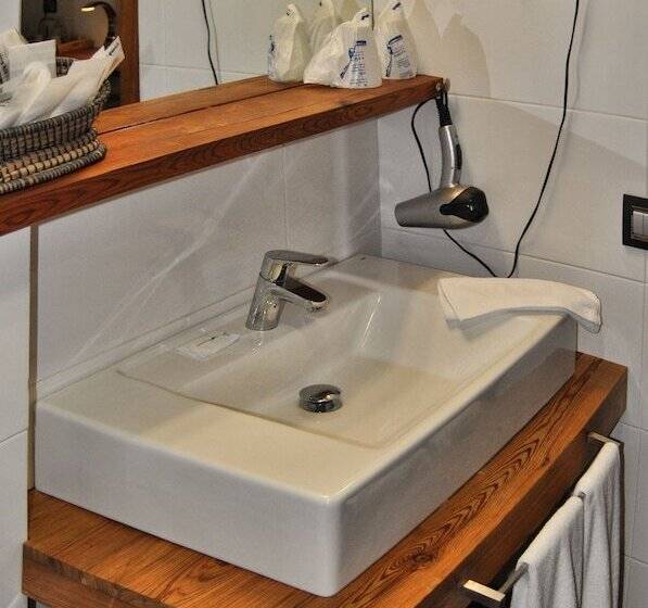 수피리어 룸, Rural El Mondalon