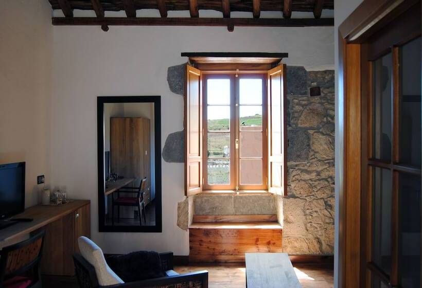 수피리어 룸, Rural El Mondalon