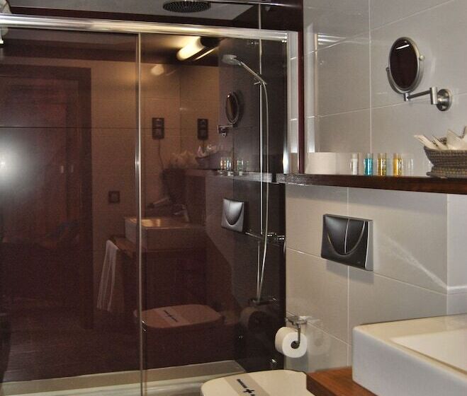 스탠다드 트리플 룸, Rural El Mondalon