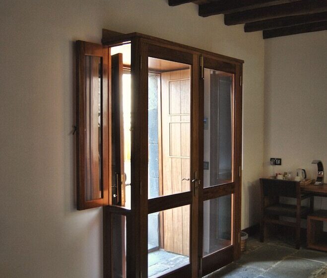 스탠다드 트리플 룸, Rural El Mondalon