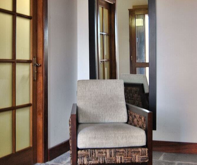 스탠다드 트리플 룸, Rural El Mondalon