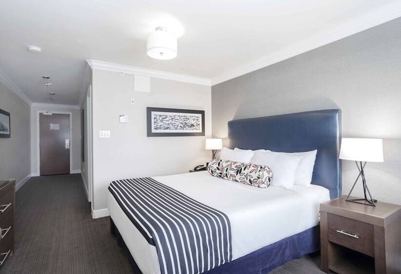 اتاق استاندارد با تخت دوبل, Sandman Signature Prince George