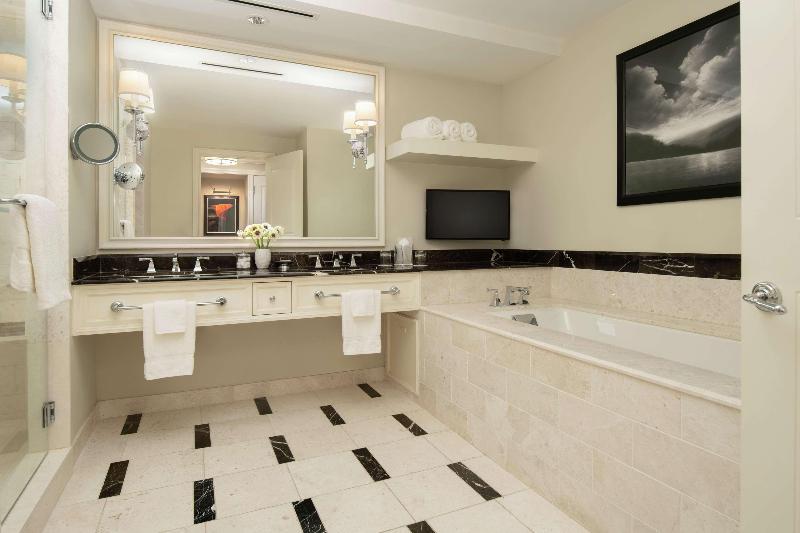 Номер Deluxe Кровать Кинг, Waldorf Astoria Atlanta Buckhead
