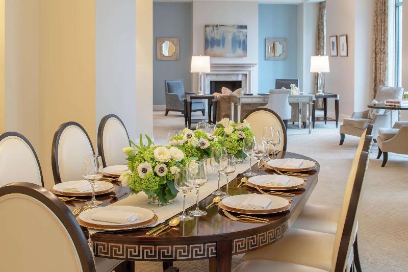 Люкс Кровать Кинг, Waldorf Astoria Atlanta Buckhead