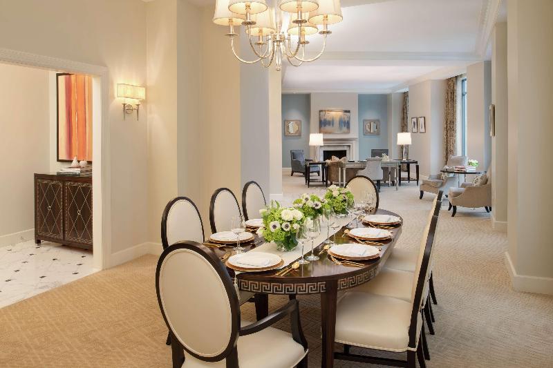 스위트 킹사이즈 침대, Waldorf Astoria Atlanta Buckhead