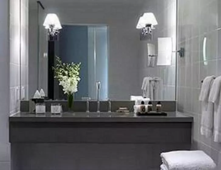 سوئیت پرزیدنت, Archer Hotel Old Town Alexandria