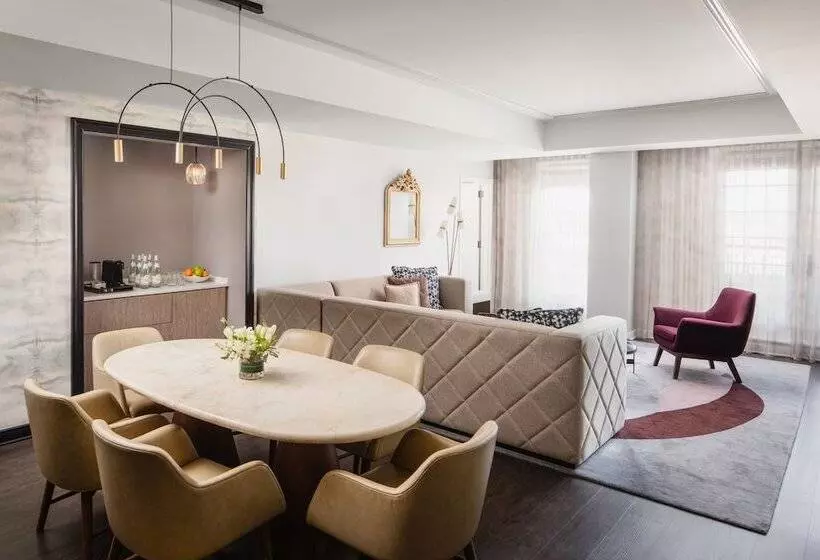 سوئیت پرزیدنت, Archer Hotel Old Town Alexandria