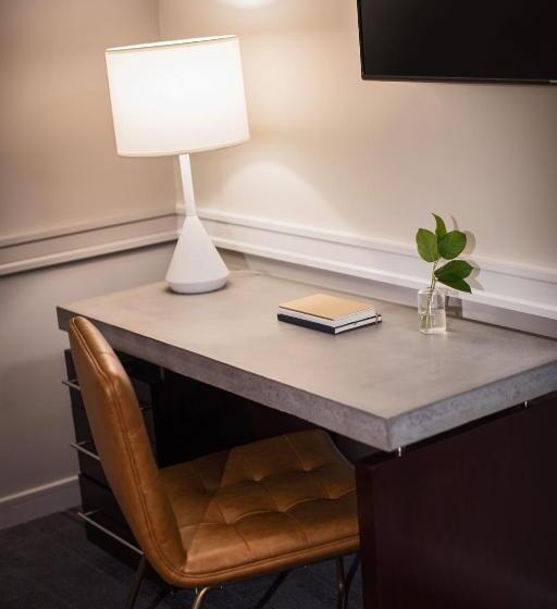 Номер Deluxe, Archer Hotel Old Town Alexandria