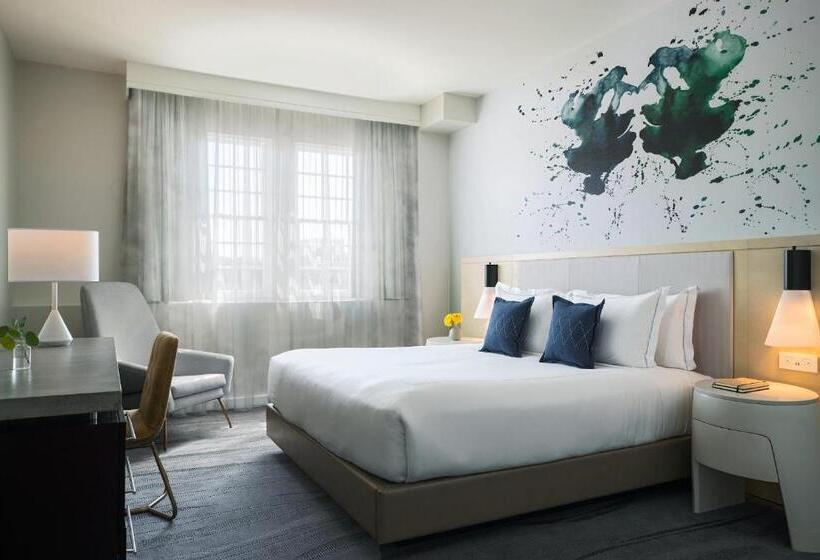 Номер Стандарт Кровать Кинг Адаптированный для Инвалидов, Archer Hotel Old Town Alexandria