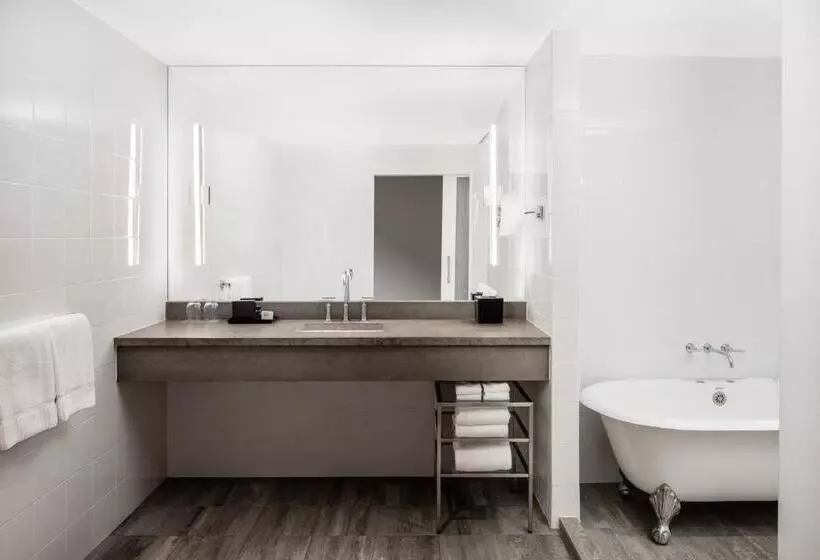 سوئیت با تخت بزرگ, Archer Hotel Old Town Alexandria