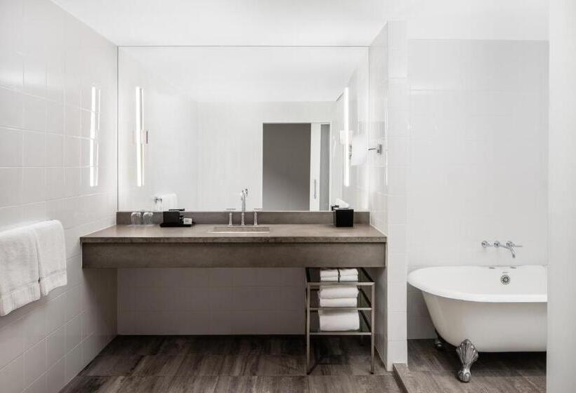 Люкс с Террасой, Archer Hotel Old Town Alexandria