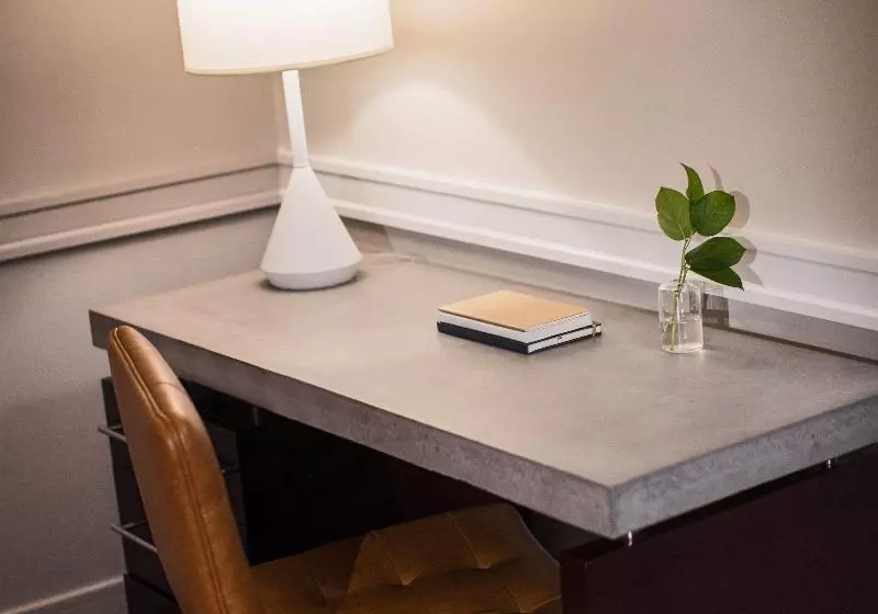 اتاق استاندارد با تخت بزرگ, Archer Hotel Old Town Alexandria