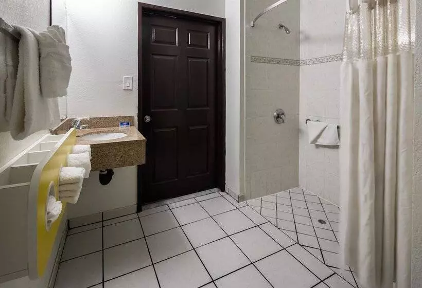デラックスルーム, Motel 6 Canoga Park, Ca
